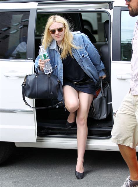 dakota fanning sexiest|dakota fanning leg pics.